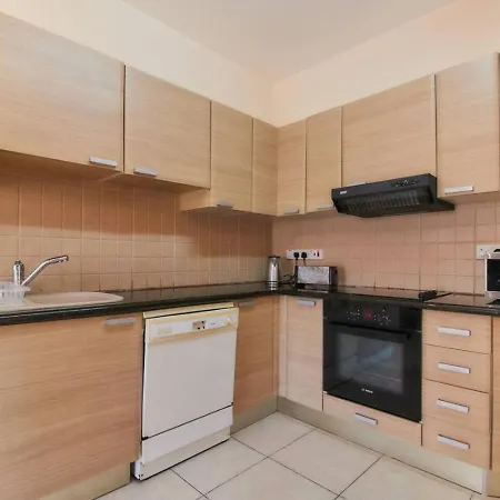 Juliana Apartment